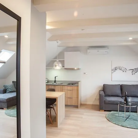 C4 Ceynowy דירה *