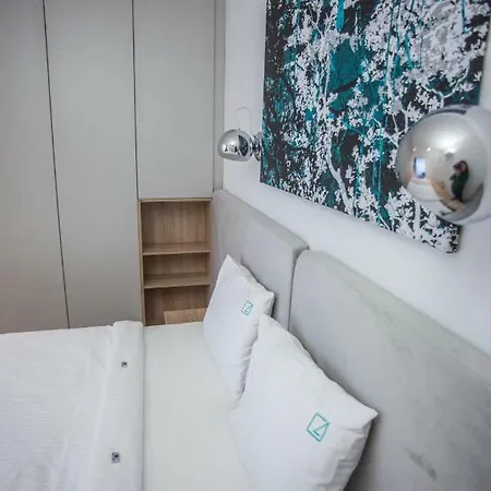 C4 Ceynowy Apartamento *